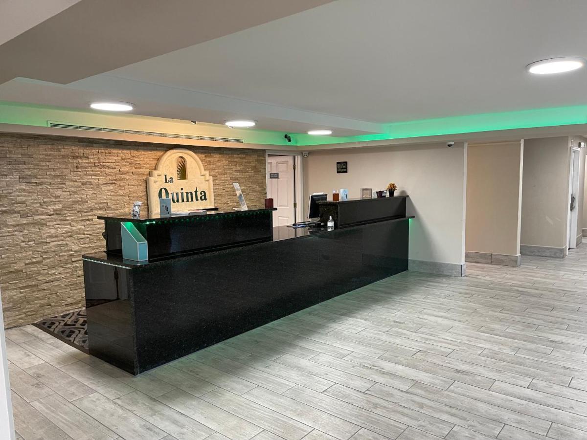 La Quinta By Wyndham Airport Lynhurst